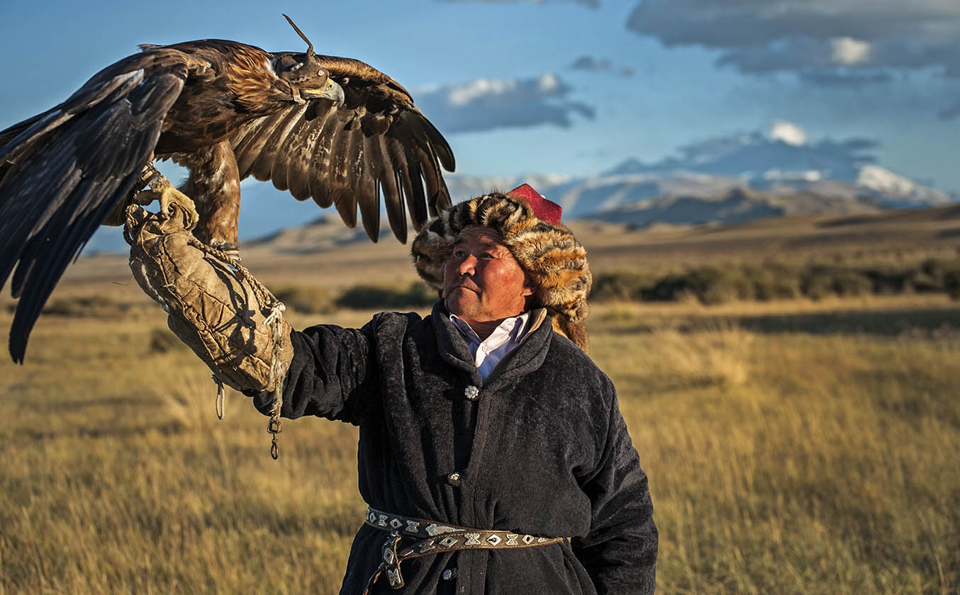 Eagle hunters