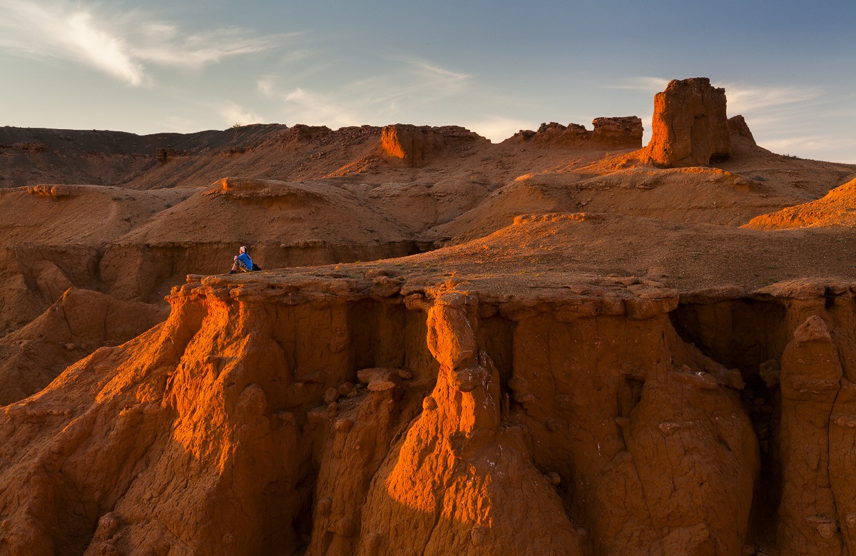 Khongor Sand Dune